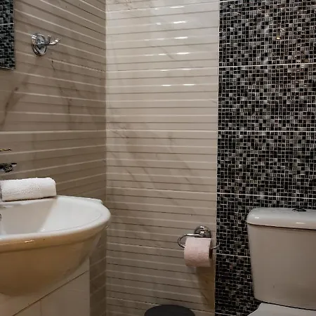Apartment Comfort House Mimosa 1 *